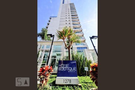 Studio à venda com 44m², 1 quarto e 1 vaga Studio à venda com 44m², 1 quarto e 1 vagaFachada