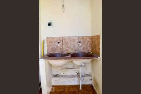 Casa para alugar com 60m², 1 quarto e sem vagaÁrea de Serviço