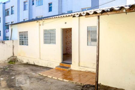 Casa para alugar com 60m², 1 quarto e sem vagaÁrea Externa