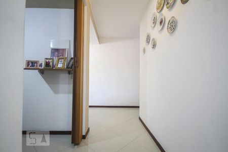 Apartamento à venda com 225m², 3 quartos e 1 vagaCorredor