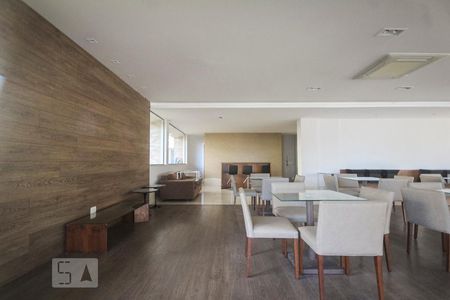 Apartamento à venda com 225m², 3 quartos e 1 vagaÁrea comum - Salão de festas