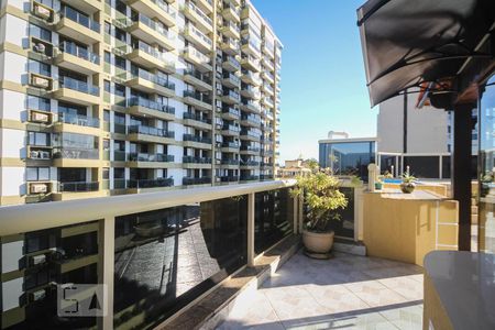 Apartamento à venda com 225m², 3 quartos e 1 vagaCobertura