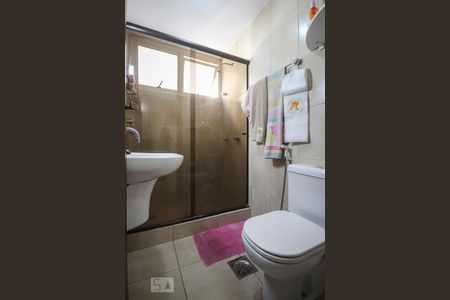 Apartamento à venda com 225m², 3 quartos e 1 vagaBanheiro 3