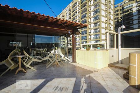 Apartamento à venda com 225m², 3 quartos e 1 vagaCobertura