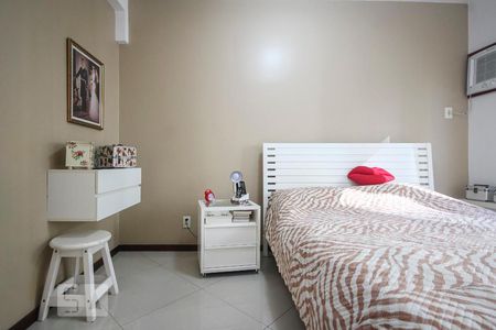 Apartamento à venda com 225m², 3 quartos e 1 vagaSuíte