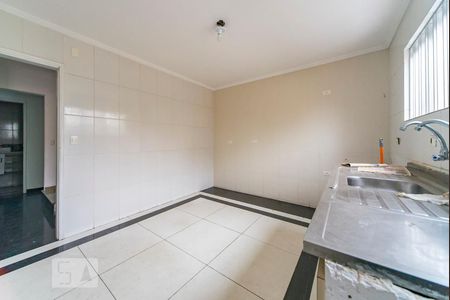 Casa à venda com 150m², 3 quartos e 2 vagasCozinha