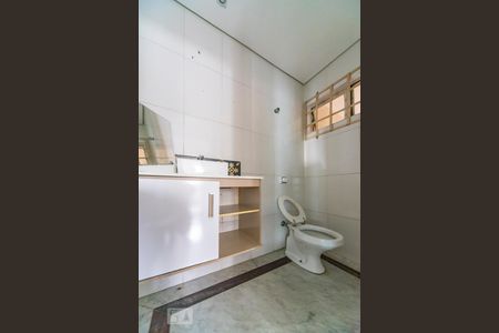Casa à venda com 150m², 3 quartos e 2 vagasLavabo