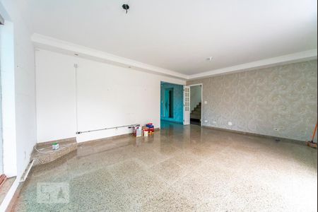 Sala de casa à venda com 3 quartos, 150m² em Vila Valparaiso, Santo André