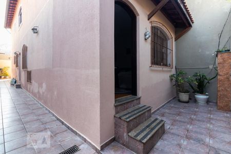 Casa à venda com 128m², 3 quartos e 4 vagasEntrada