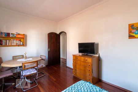 Casa à venda com 128m², 3 quartos e 4 vagasQuarto 2