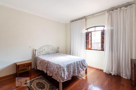 Casa à venda com 128m², 3 quartos e 4 vagasQuarto 3