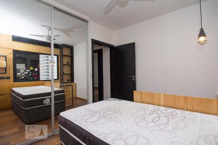 Apartamento para alugar com 145m², 2 quartos e 4 vagasQuarto Suíte 2 - Armários