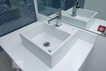 Apartamento para alugar com 145m², 2 quartos e 4 vagasDetalhe Banheiro Suíte 2