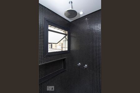 Apartamento para alugar com 145m², 2 quartos e 4 vagasDetalhe Banheiro Suíte 1