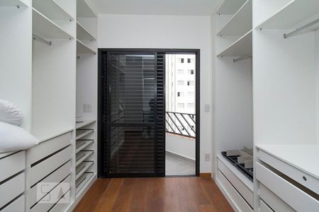 Apartamento para alugar com 145m², 2 quartos e 4 vagasCloset Quarto Suíte 1