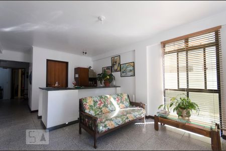 Apartamento para alugar com 40m², 1 quarto e sem vagaHall de Entrada