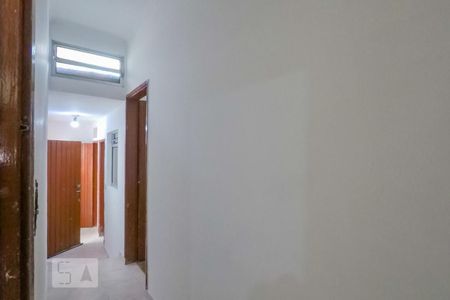Casa à venda com 90m², 3 quartos e sem vagaCorredor