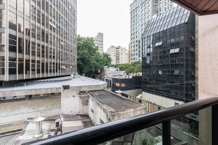 Varanda de apartamento para alugar com 1 quarto, 40m² em Itaim Bibi, São Paulo