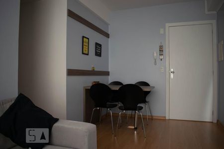 Sala de Estar de apartamento para alugar com 2 quartos, 52m² em Partenon, Porto Alegre
