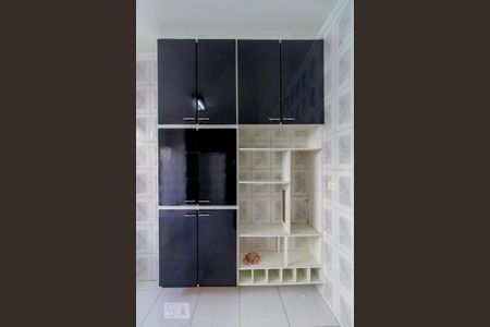 Casa à venda com 190m², 4 quartos e 1 vaga Casa à venda com 190m², 4 quartos e 1 vagaCozinha