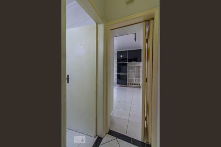 Casa à venda com 190m², 4 quartos e 1 vaga Casa à venda com 190m², 4 quartos e 1 vagaCorredor