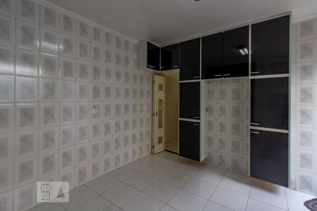 Casa à venda com 190m², 4 quartos e 1 vaga Casa à venda com 190m², 4 quartos e 1 vagaCozinha