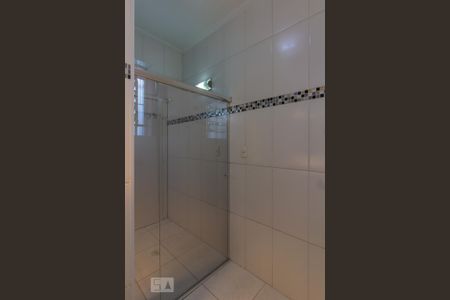 Casa à venda com 190m², 4 quartos e 1 vaga Casa à venda com 190m², 4 quartos e 1 vagaBanheiro 1