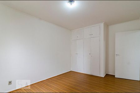 Quarto 1 de apartamento para alugar com 3 quartos, 132m² em Pinheiros, São Paulo