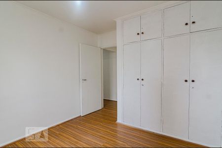 Apartamento para alugar com 132m², 3 quartos e 1 vaga Apartamento para alugar com 132m², 3 quartos e 1 vagaQuarto 3