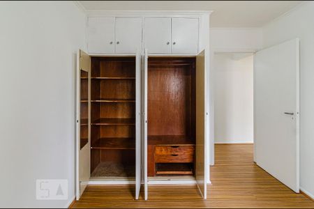 Apartamento para alugar com 132m², 3 quartos e 1 vaga Apartamento para alugar com 132m², 3 quartos e 1 vagaQuarto 2