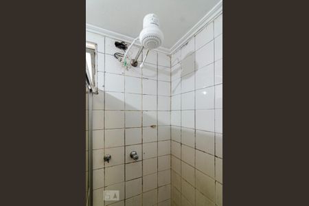 Apartamento para alugar com 132m², 3 quartos e 1 vaga Apartamento para alugar com 132m², 3 quartos e 1 vagaChuveiro