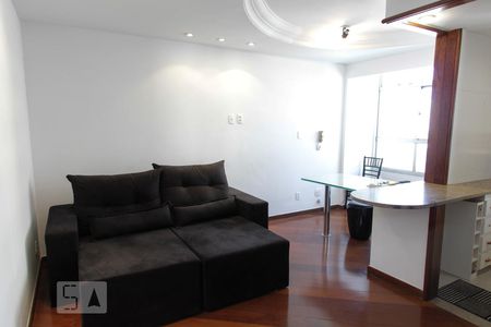 Apartamento para alugar com 55m², 1 quarto e 1 vagaSala