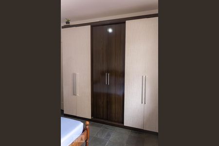 Casa à venda com 105m², 3 quartos e sem vagaQuarto 1