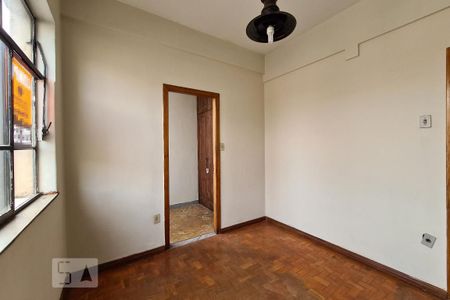 Quarto 2 de apartamento para alugar com 2 quartos, 89m² em Centro, Belo Horizonte