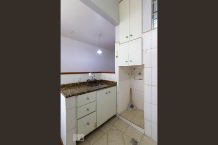 Apartamento à venda com 40m², 1 quarto e sem vaga Apartamento à venda com 40m², 1 quarto e sem vagaCozinha