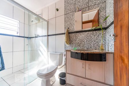 Casa à venda com 280m², 3 quartos e 2 vagasBanheiro 