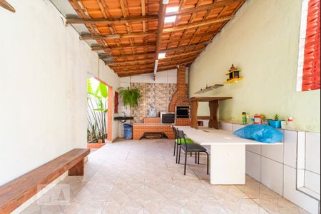 Casa à venda com 280m², 3 quartos e 2 vagasÁrea Gourmet 