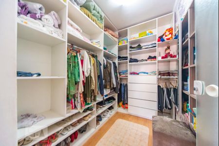 Casa à venda com 280m², 3 quartos e 2 vagasCloset do Quarto 3