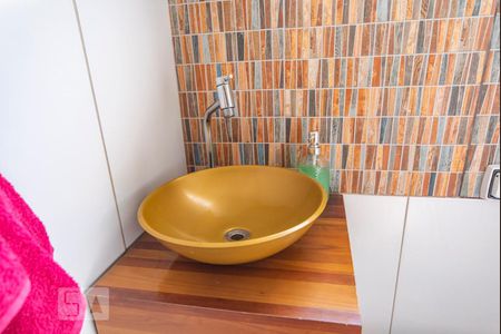 Pia  de casa à venda com 3 quartos, 280m² em Jardim Santo Antônio, Santo André