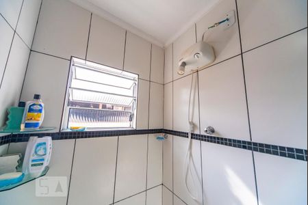 Casa à venda com 280m², 3 quartos e 2 vagasChuveiro 