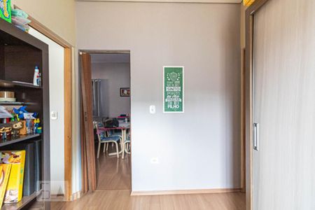 Casa à venda com 350m², 3 quartos e 4 vagasQuarto 8