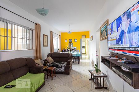 Casa à venda com 350m², 3 quartos e 4 vagasSala 1