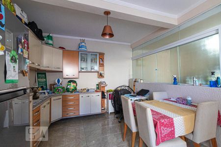 Casa à venda com 350m², 3 quartos e 4 vagasCozinha 2