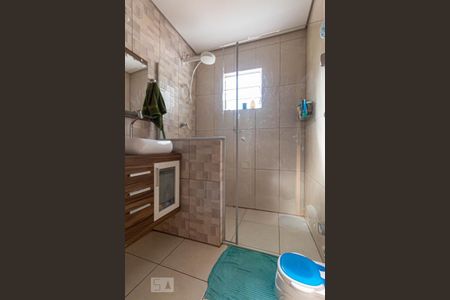 Casa à venda com 350m², 3 quartos e 4 vagasBanheiro 4