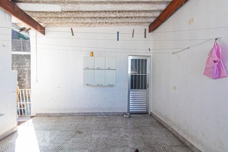 Casa à venda com 350m², 3 quartos e 4 vagasárea de serviço 2