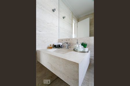 Lavabo de apartamento à venda com 3 quartos, 227m² em Vila Andrade, São Paulo