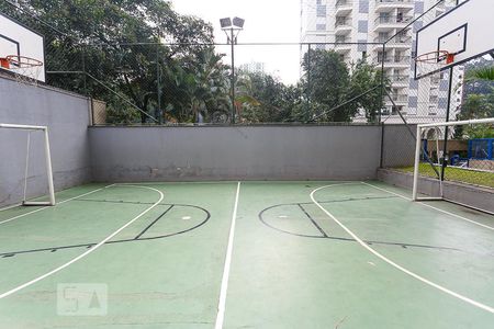 Apartamento à venda com 227m², 3 quartos e 2 vagas Apartamento à venda com 227m², 3 quartos e 2 vagasQuadra Esportiva