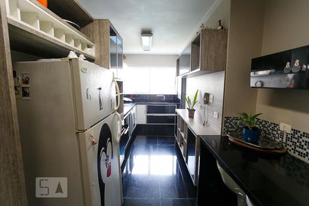 Apartamento à venda com 227m², 3 quartos e 2 vagas Apartamento à venda com 227m², 3 quartos e 2 vagasCozinha