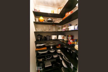 Apartamento à venda com 227m², 3 quartos e 2 vagas Apartamento à venda com 227m², 3 quartos e 2 vagasdispensa