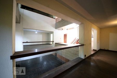 Casa à venda com 1300m², 5 quartos e 6 vagasJardim de Inverno